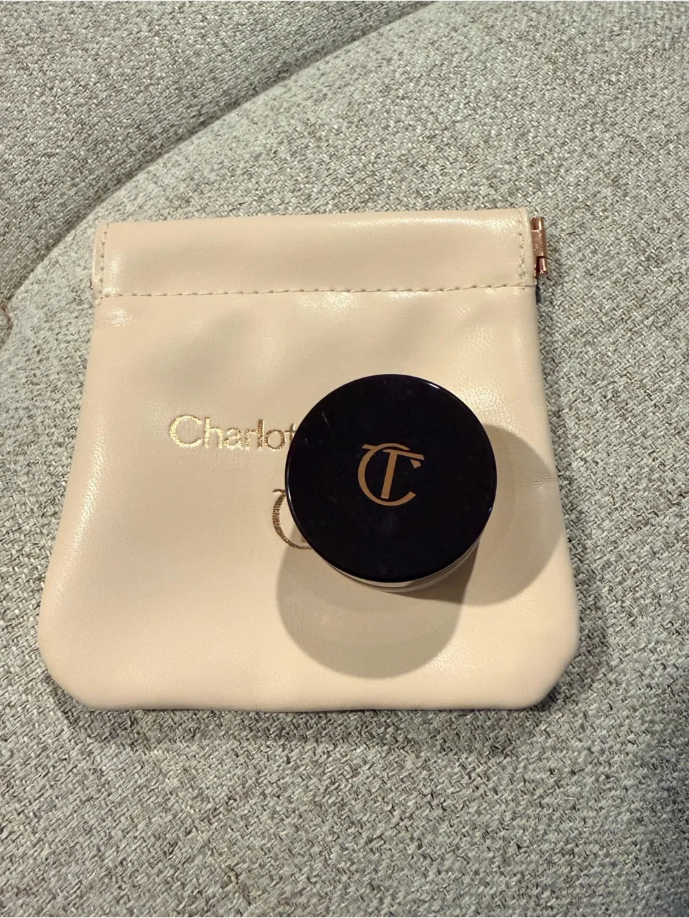Charlotte Tilbury Eyes to Mesmerize Rose Gold with Travel Pouch